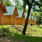 Rafting Tara Camp Highlander *