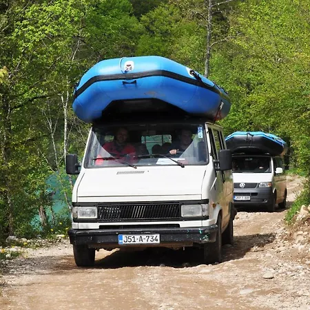Rafting Tara Camp Highlander Kemping
