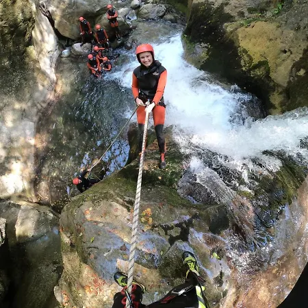 Rafting Tara Camp Highlander *