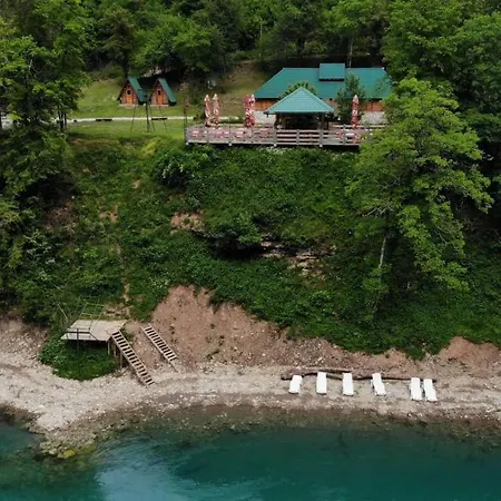 Kamp alanı Rafting Tara Camp Highlander