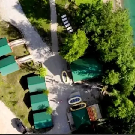 Rafting Tara Camp Highlander Kamp alanı